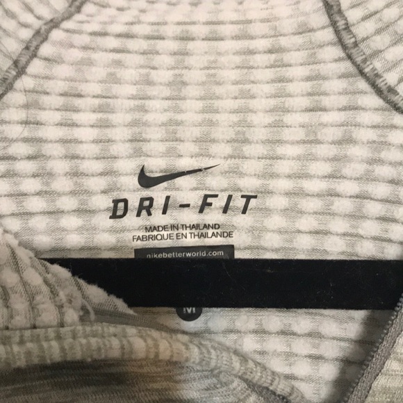 Nike Dri- Fit Quarter Zip - Picture 4 of 5